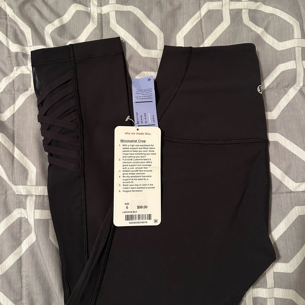 Lululemon Black Minimalist Crop
